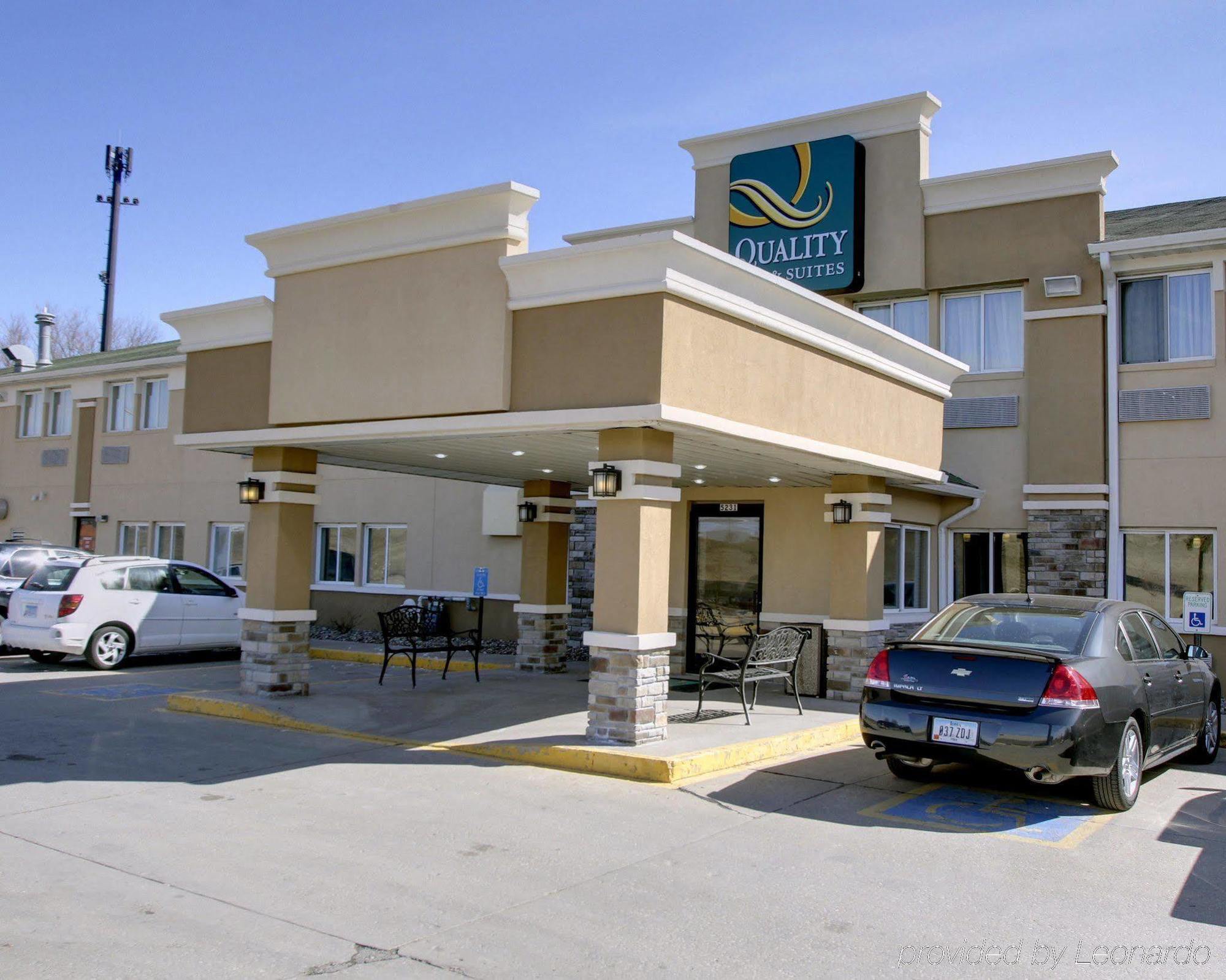 Quality Inn & Suites Des Moines Airport Exterior foto